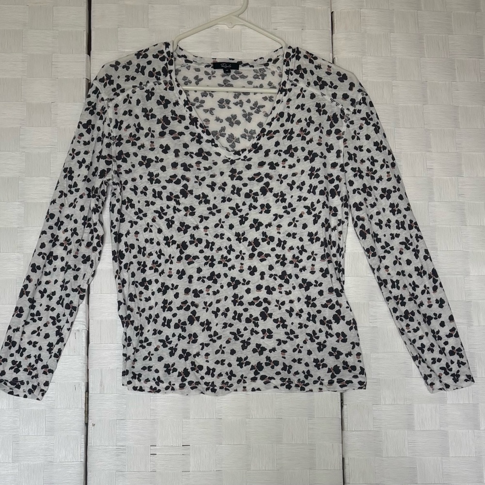 Rails Black and White Animal Print Tee Long Sleeve Top Linen Blend Leopard